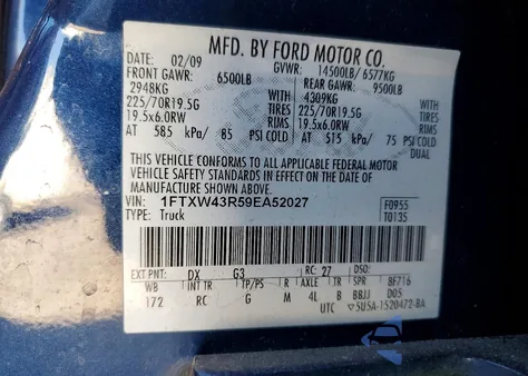 2009 Ford F450 Super Duty z USA, uszkodzony, nr VIN 1FTXW43R59EA52027